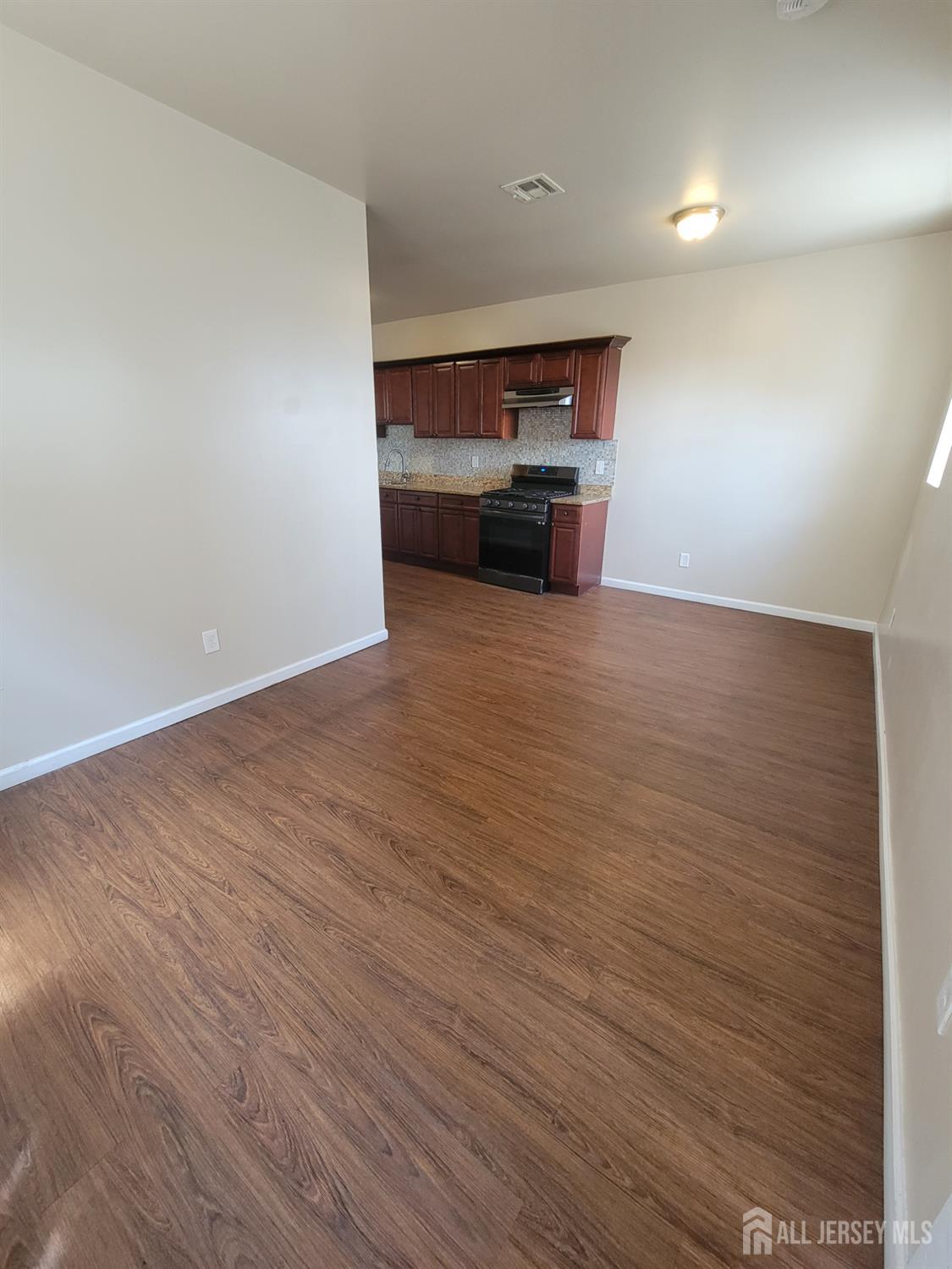 816 Amboy Avenue, Perth Amboy NJ 08861 - View 4