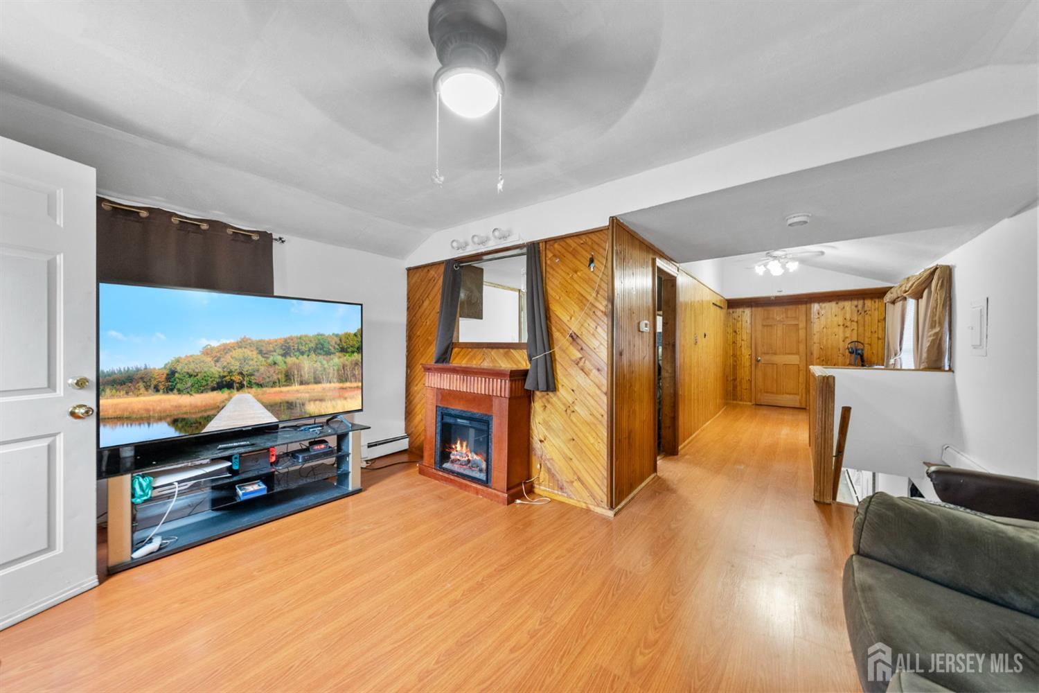 809 summerfield, South Amboy, NJ, 08879