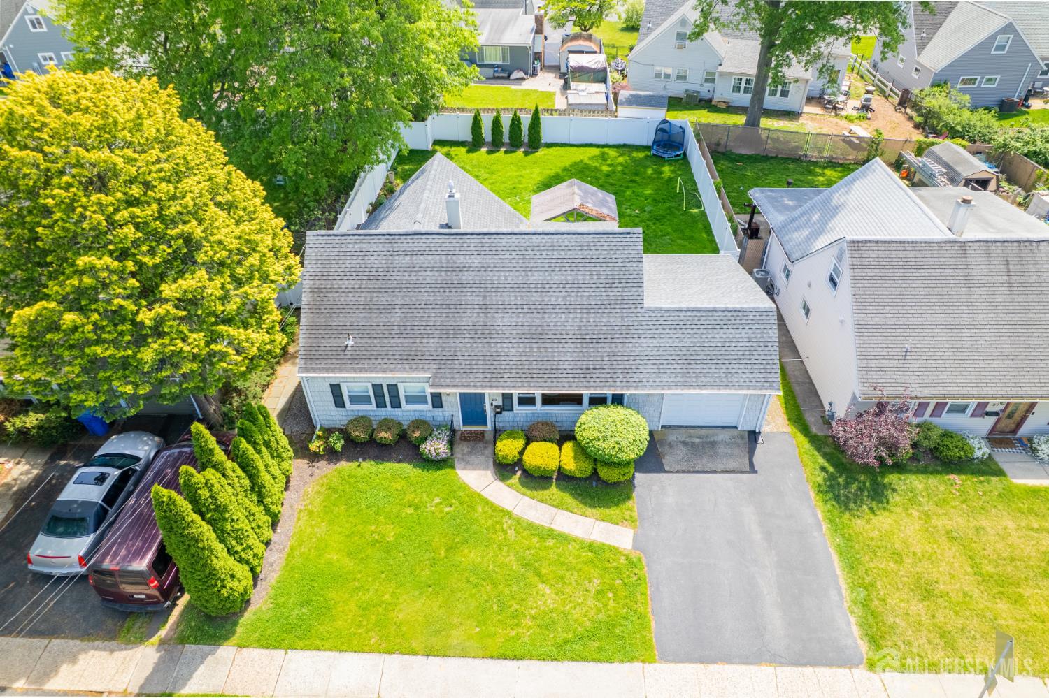 25 Lake Avenue, Colonia NJ 07067 - View 2