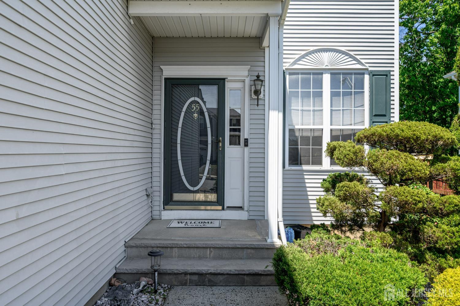 55 Park Knoll Drive, East Brunswick NJ 08816 - View 2