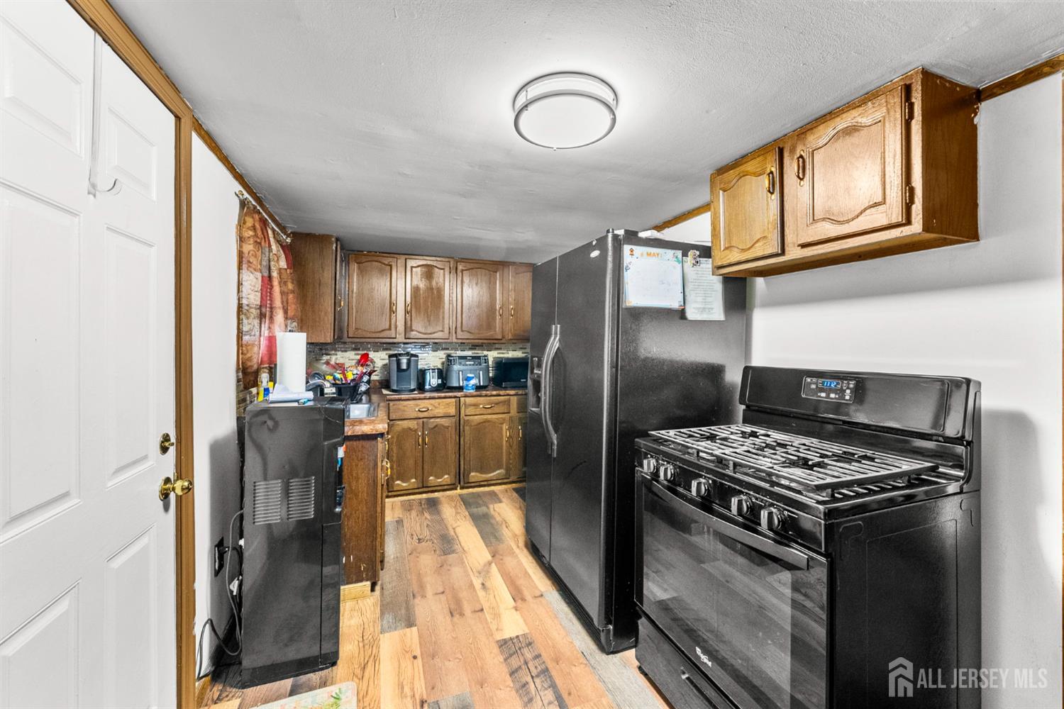 809 summerfield, South Amboy, NJ, 08879