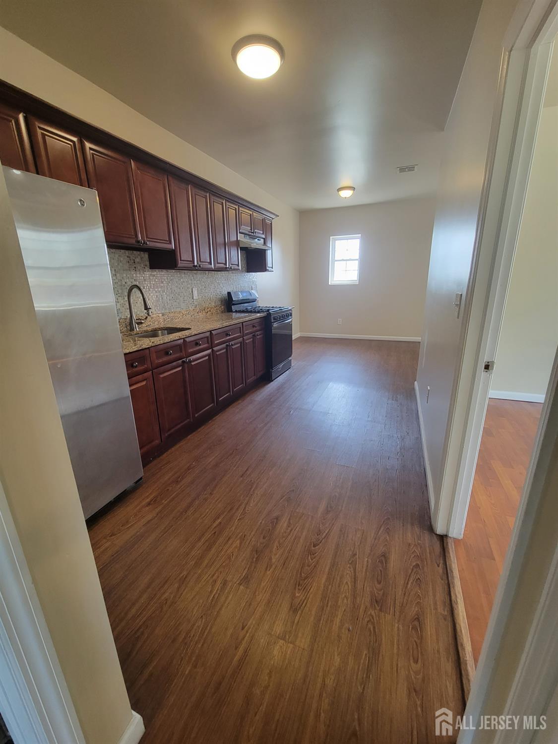 816 Amboy Avenue, Perth Amboy NJ 08861 - View 5