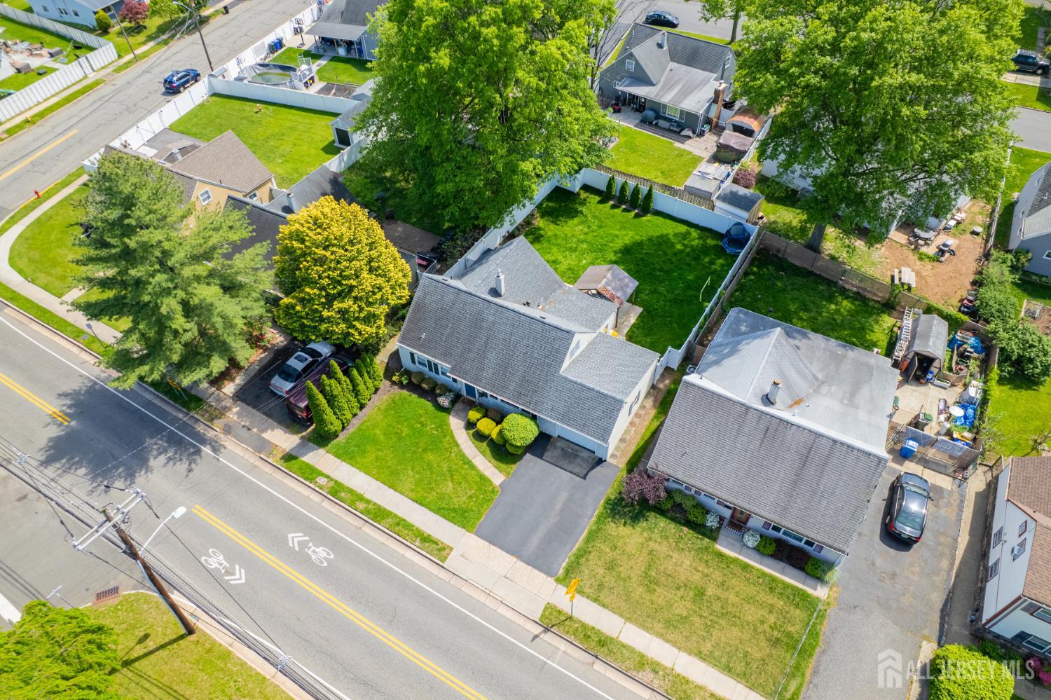 25 Lake Avenue, Colonia NJ 07067 - View 3