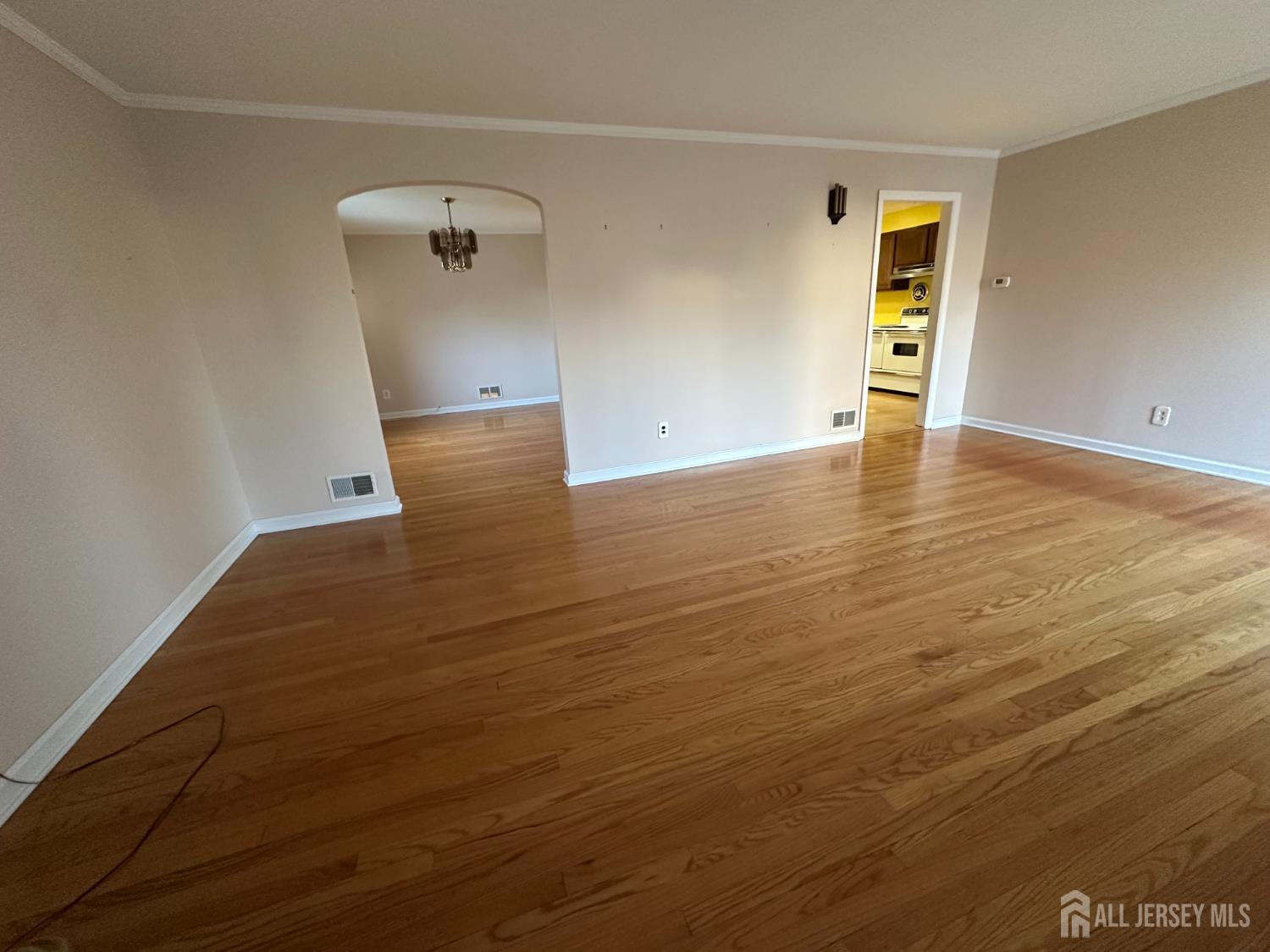 29 Glendale Road, Colonia NJ 07067 - View 2