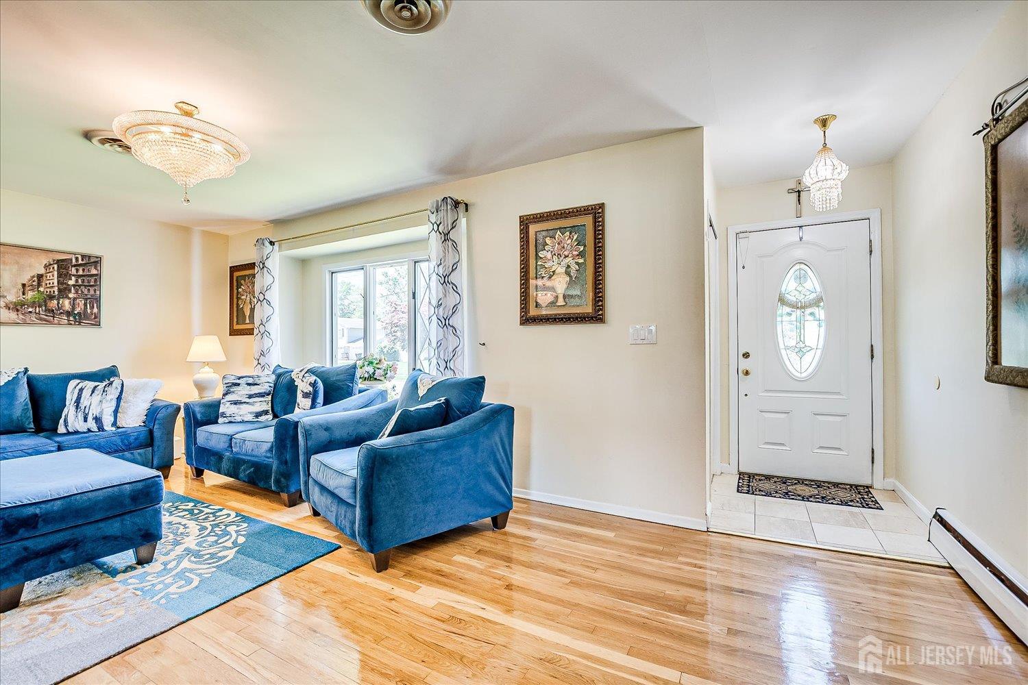 16 Landsdowne Road, East Brunswick NJ 08816 - View 2