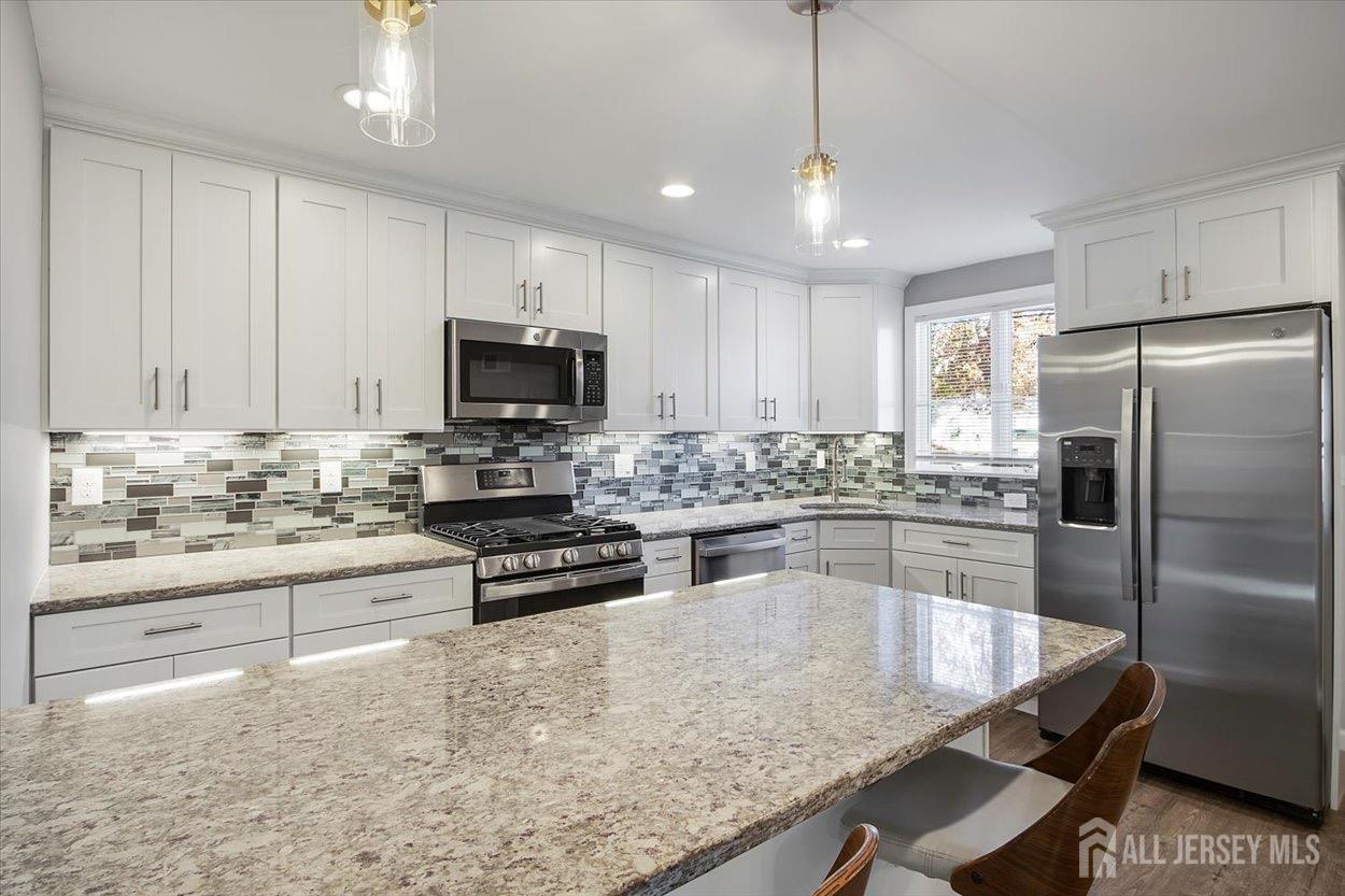 15 Douglas Street, Sayreville NJ 08872 - View 3