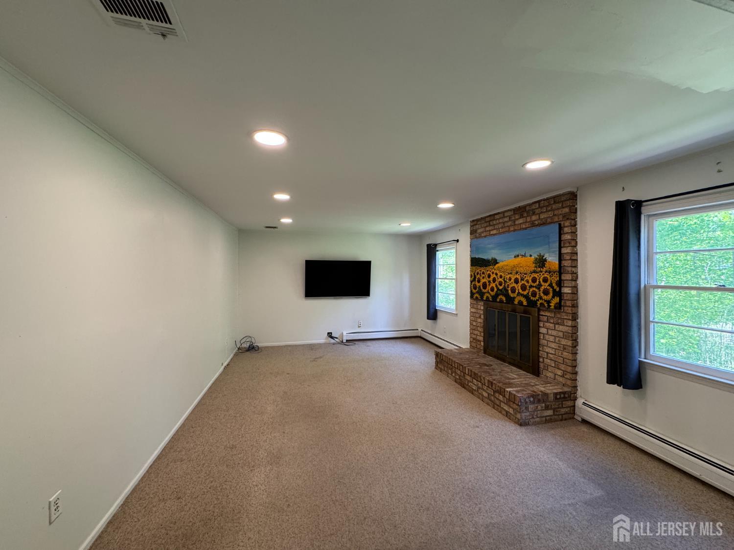 77 S Powder Mill Road S, Morris Plains NJ 07950 - View 2