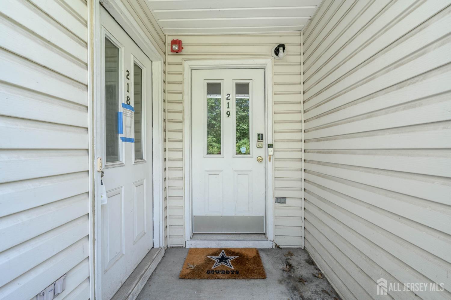 219 Vasser Drive, Piscataway NJ 08854 - View 2
