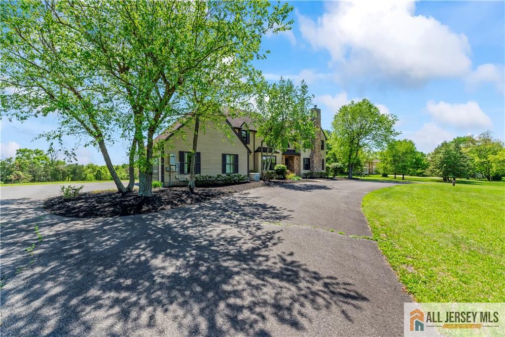 6 Miller Farm Road, Franklin NJ 08873 - View 3