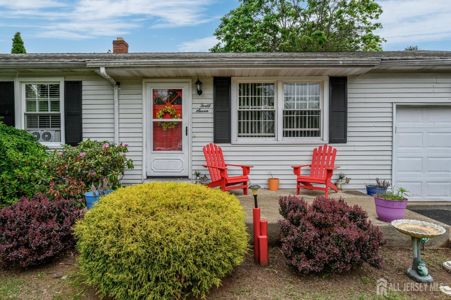 47 Brandywine Circle, Piscataway NJ 08854 - View 2