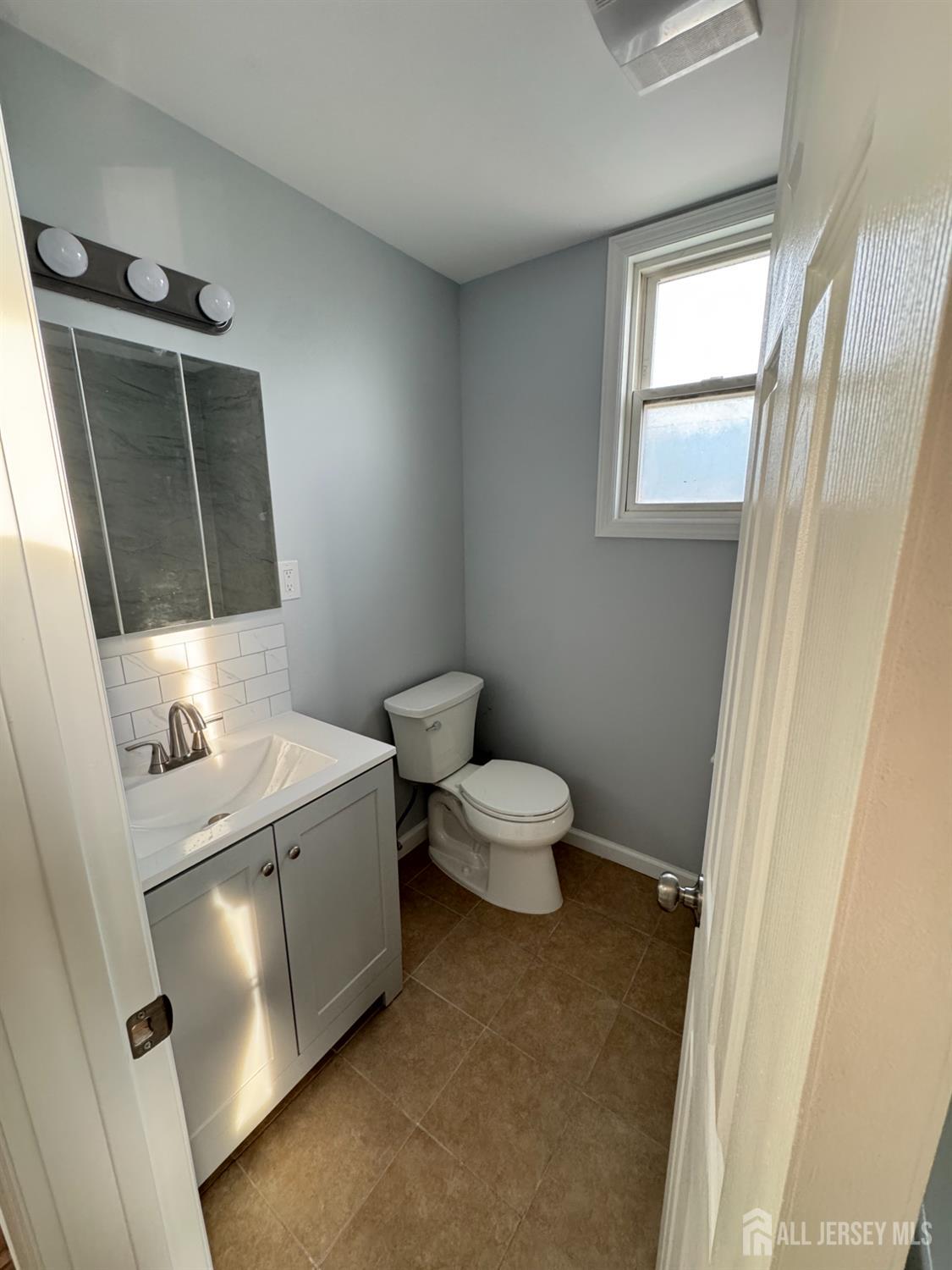 658 King Georges Road # 4, Fords NJ 08863 - View 4
