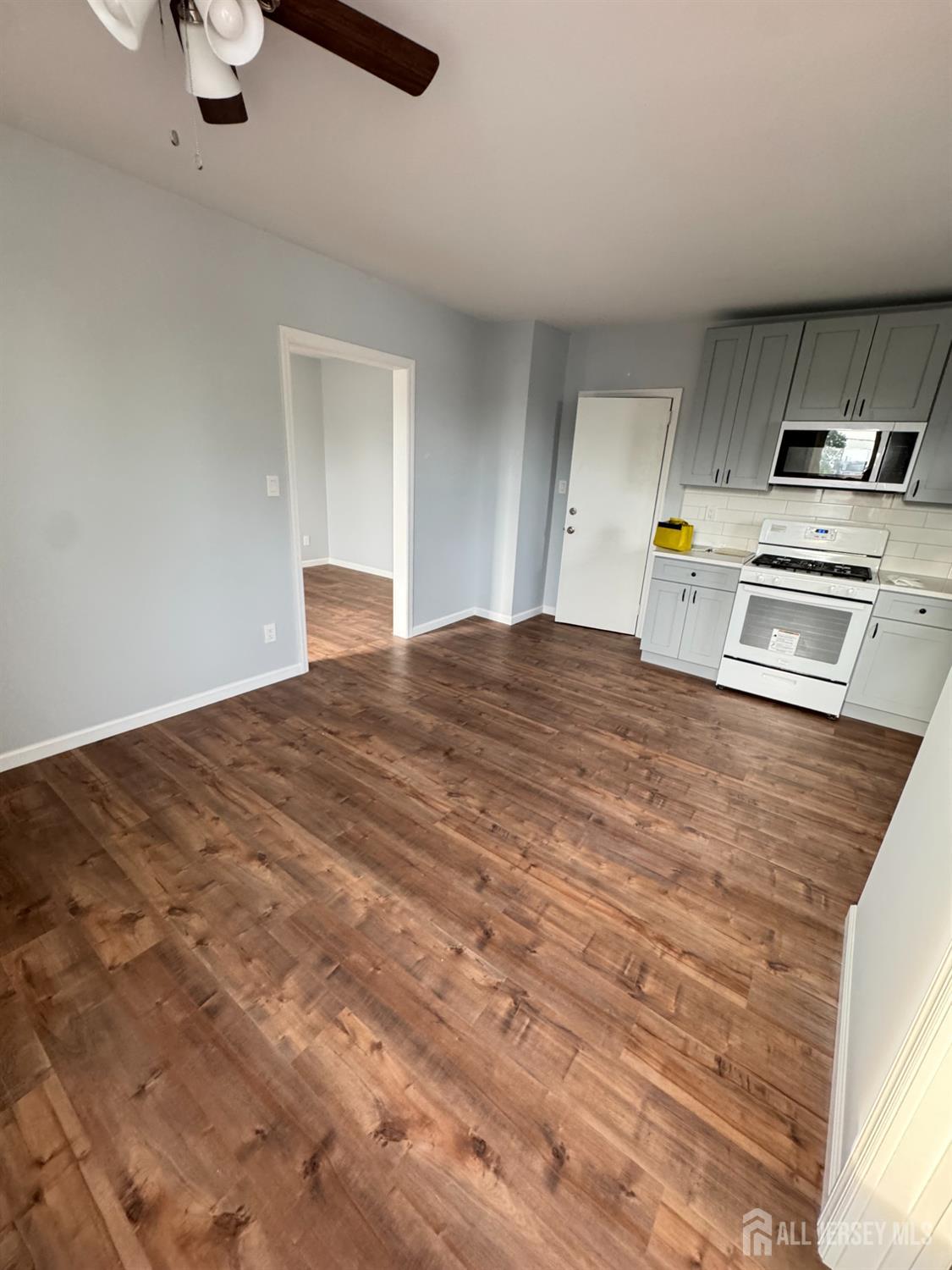 658 King Georges Road # 4, Fords NJ 08863 - View 2