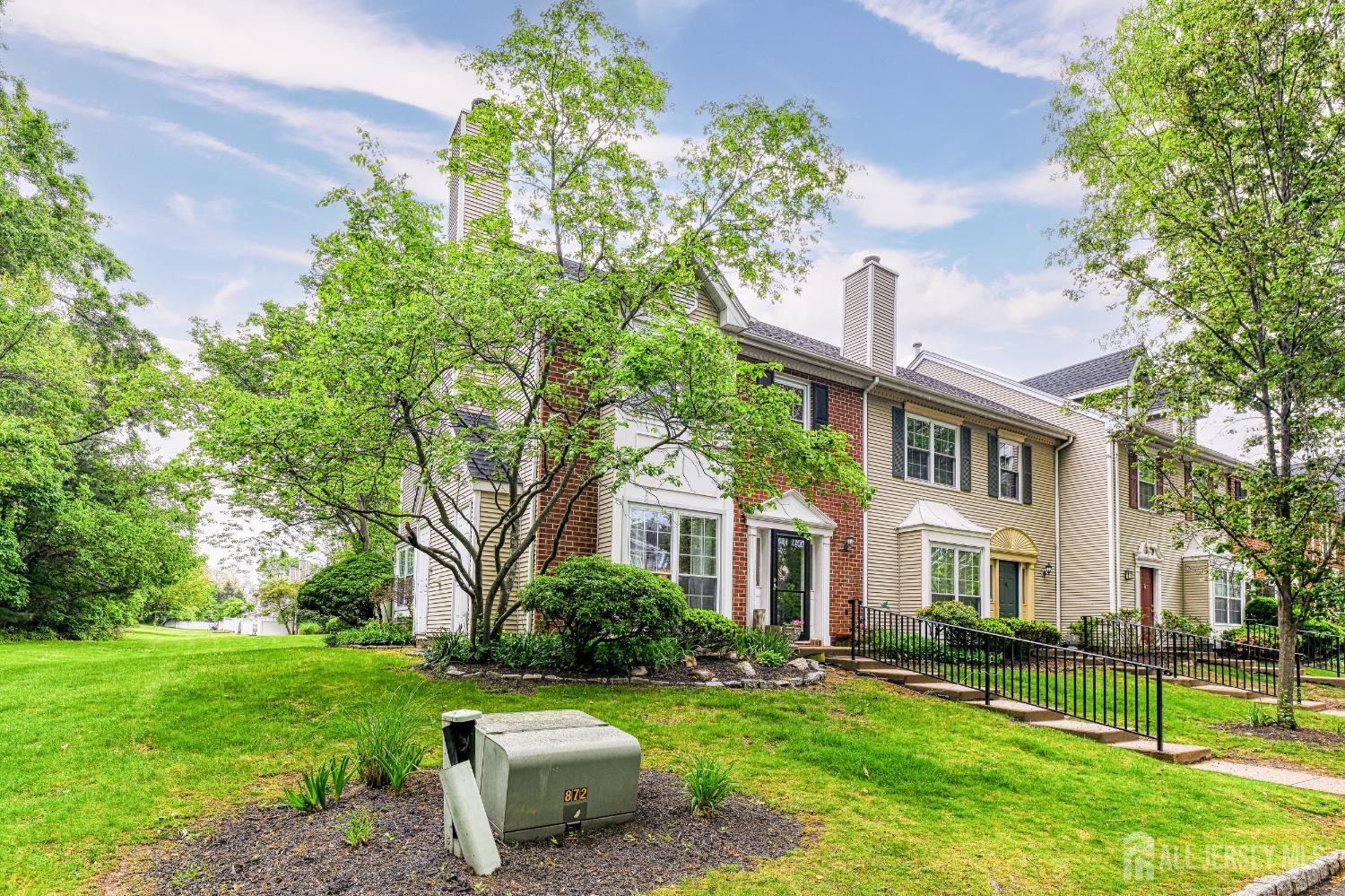 25 Sheffield Court, North Brunswick NJ 08902 - View 2