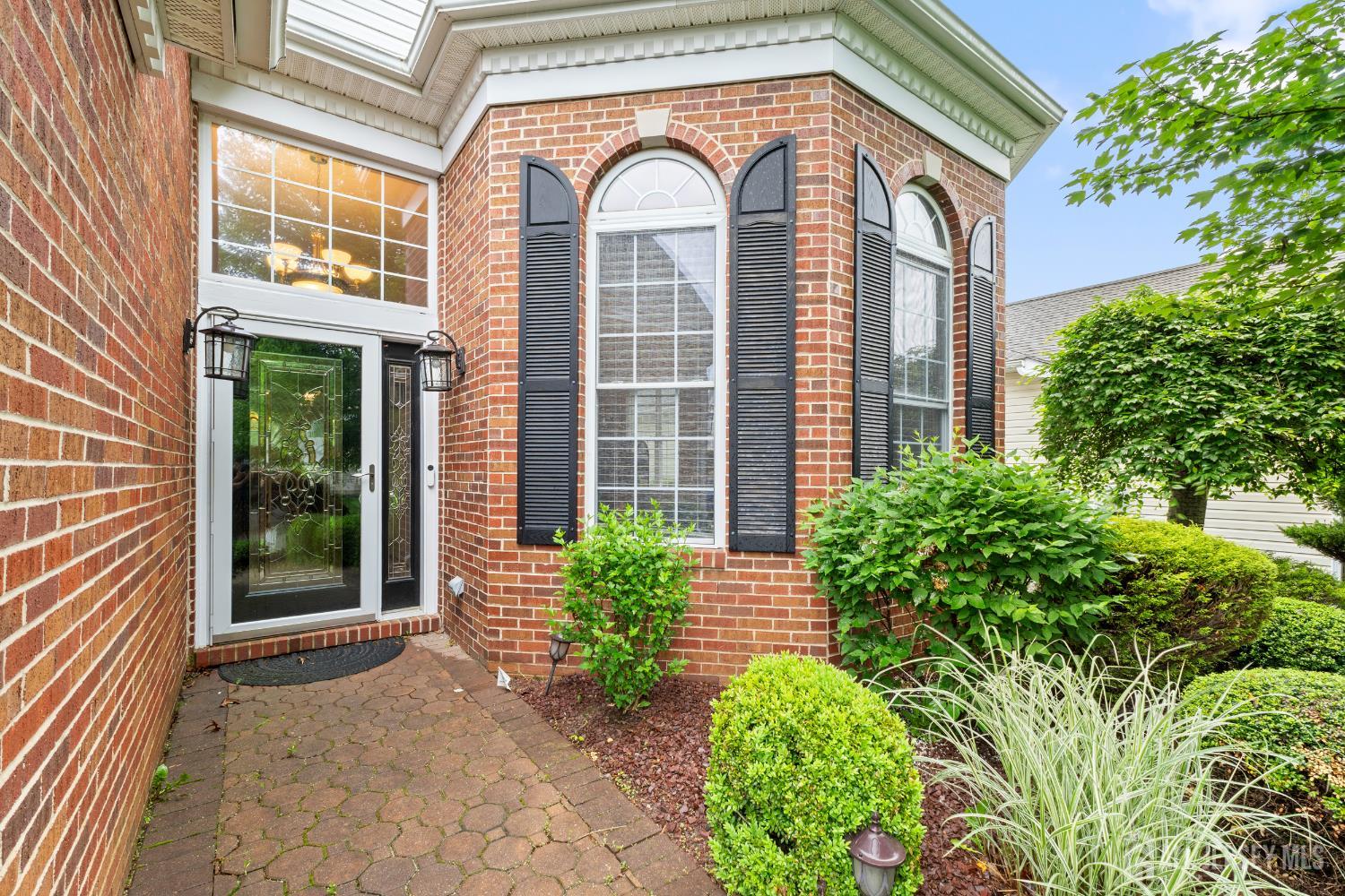 6 Beth Page Drive, Monroe NJ 08831 - View 3
