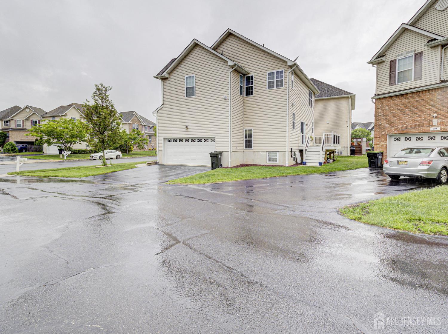 221 Morning Glory Drive, Monroe NJ 08831 - View 3