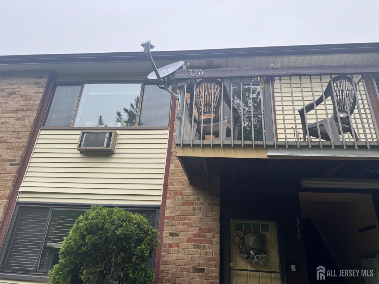 320 Cricket Lane, Woodbridge Proper NJ 07095 - View 5