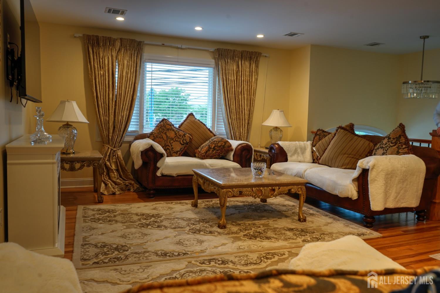 1084 Stelton Road, Piscataway NJ 08854 - View 4