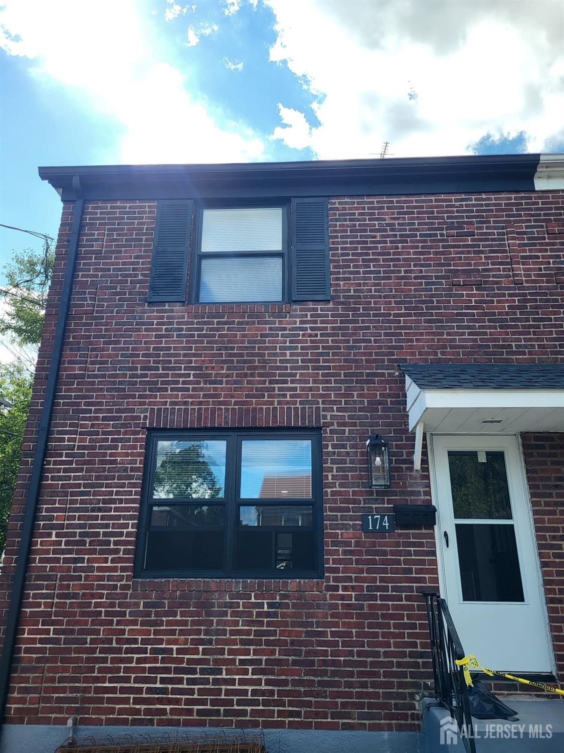 174 RUTGERS Street, New Brunswick NJ 08901 - View 2