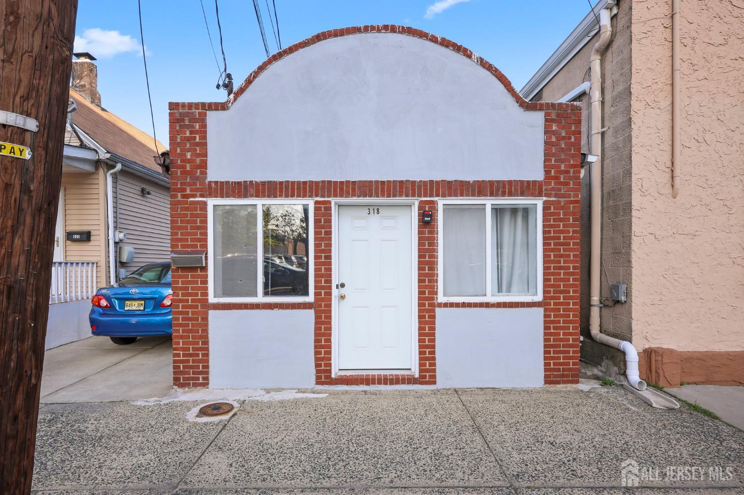 318 Elm Street, Perth Amboy NJ 08861 - View 3