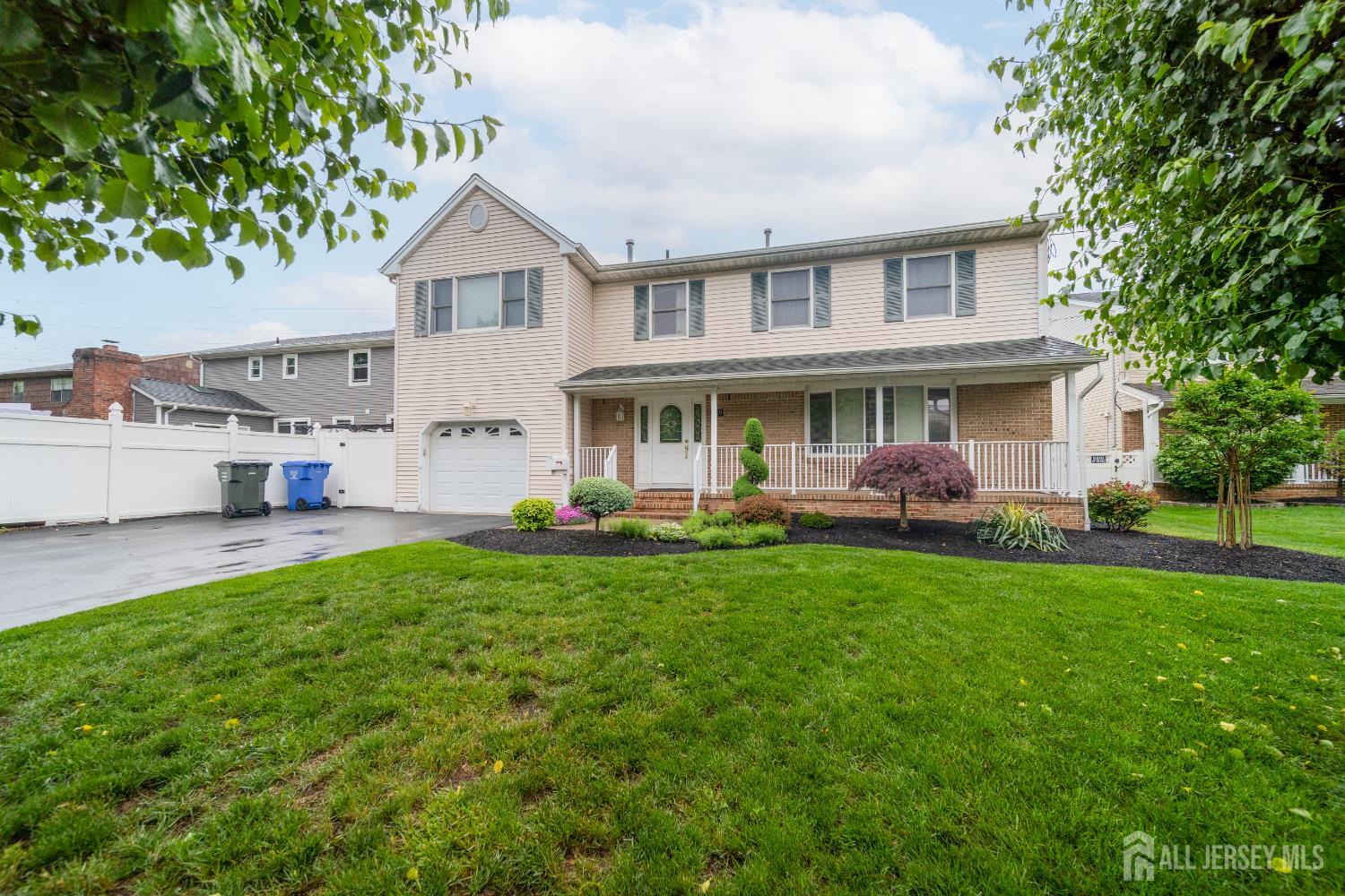 289 Old Road, Sewaren NJ 07077 - View 2