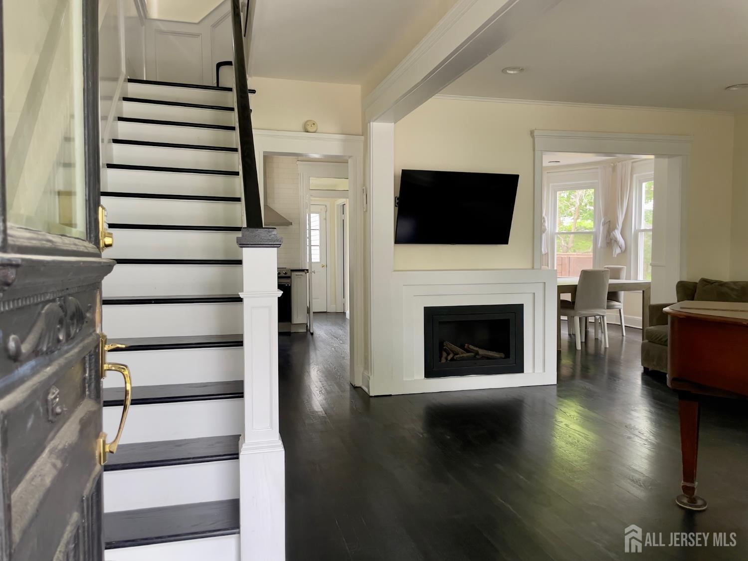 323 Montgomery Street, Highland Park NJ 08904 - View 5