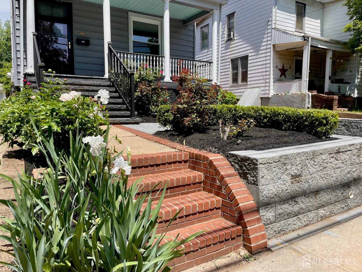 323 Montgomery Street, Highland Park NJ 08904 - View 2