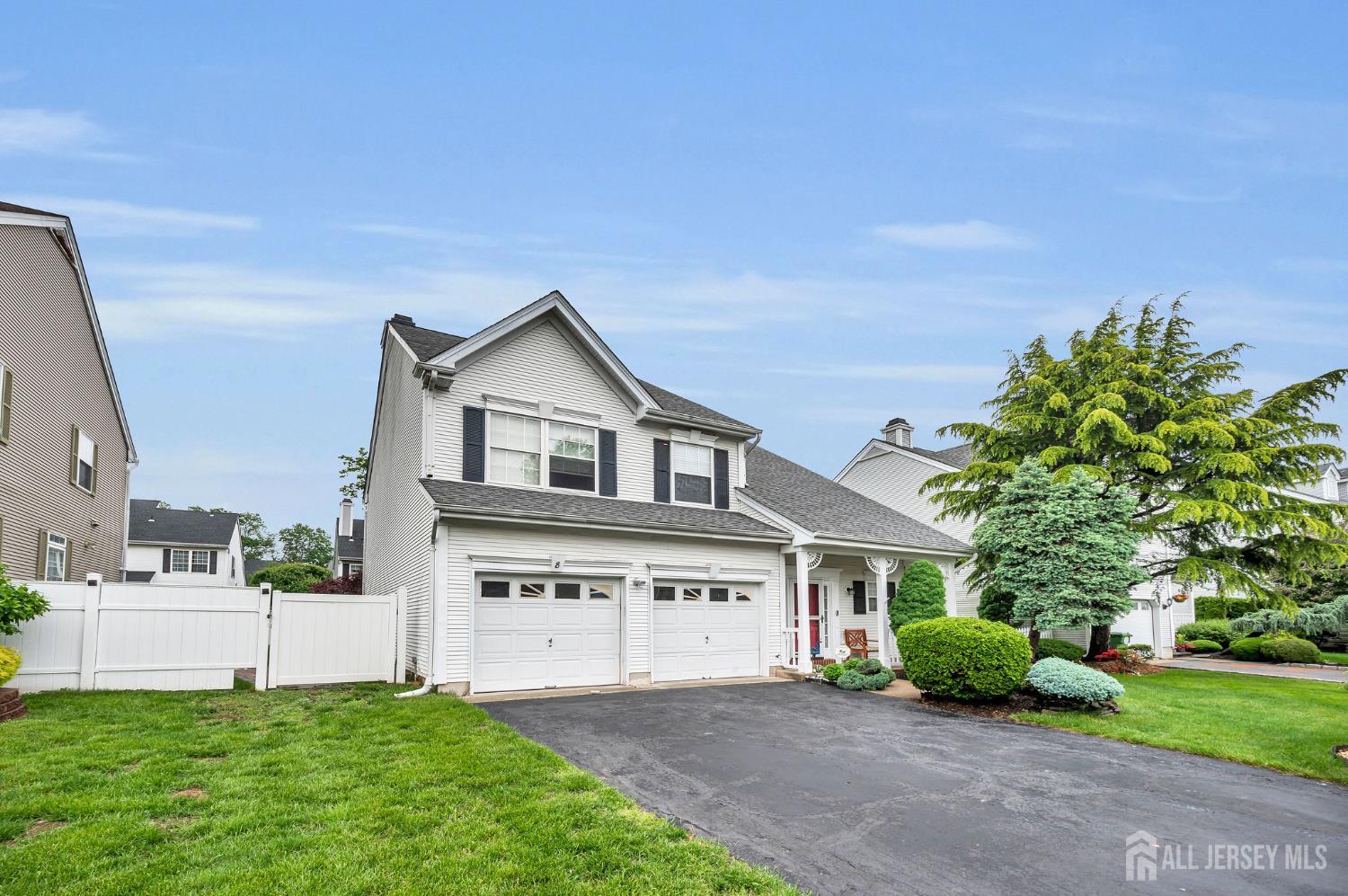 8 Raleigh Way, Franklin NJ 08823 - View 2