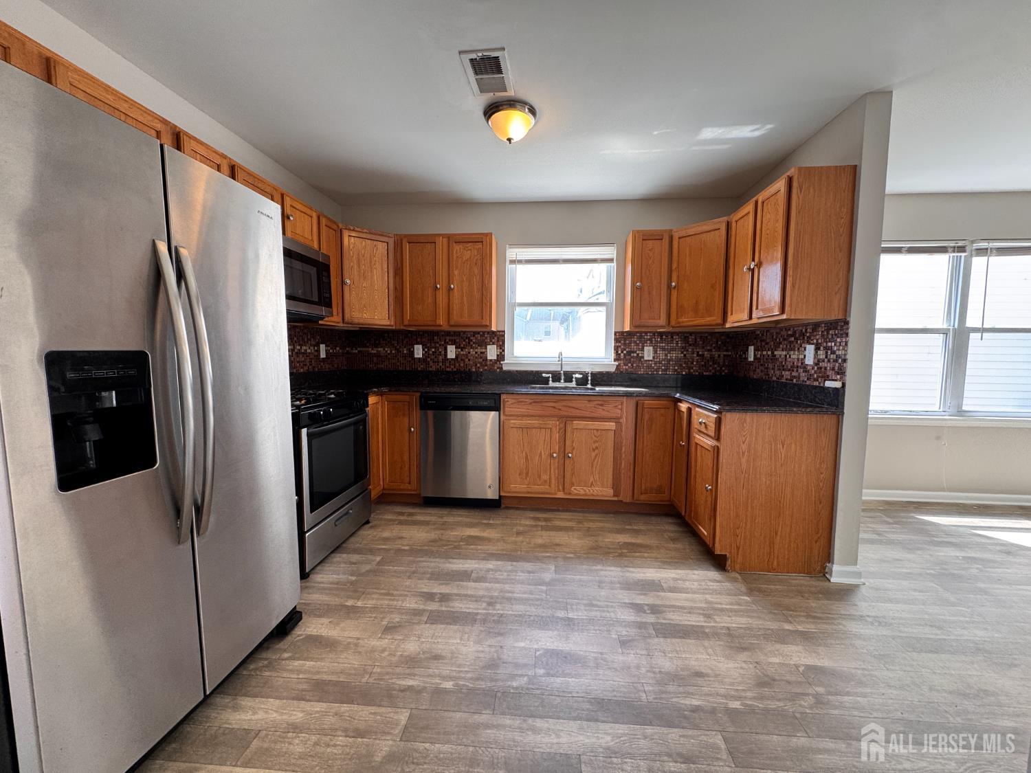 32 Mercer Street, Carteret NJ 07008 - View 5