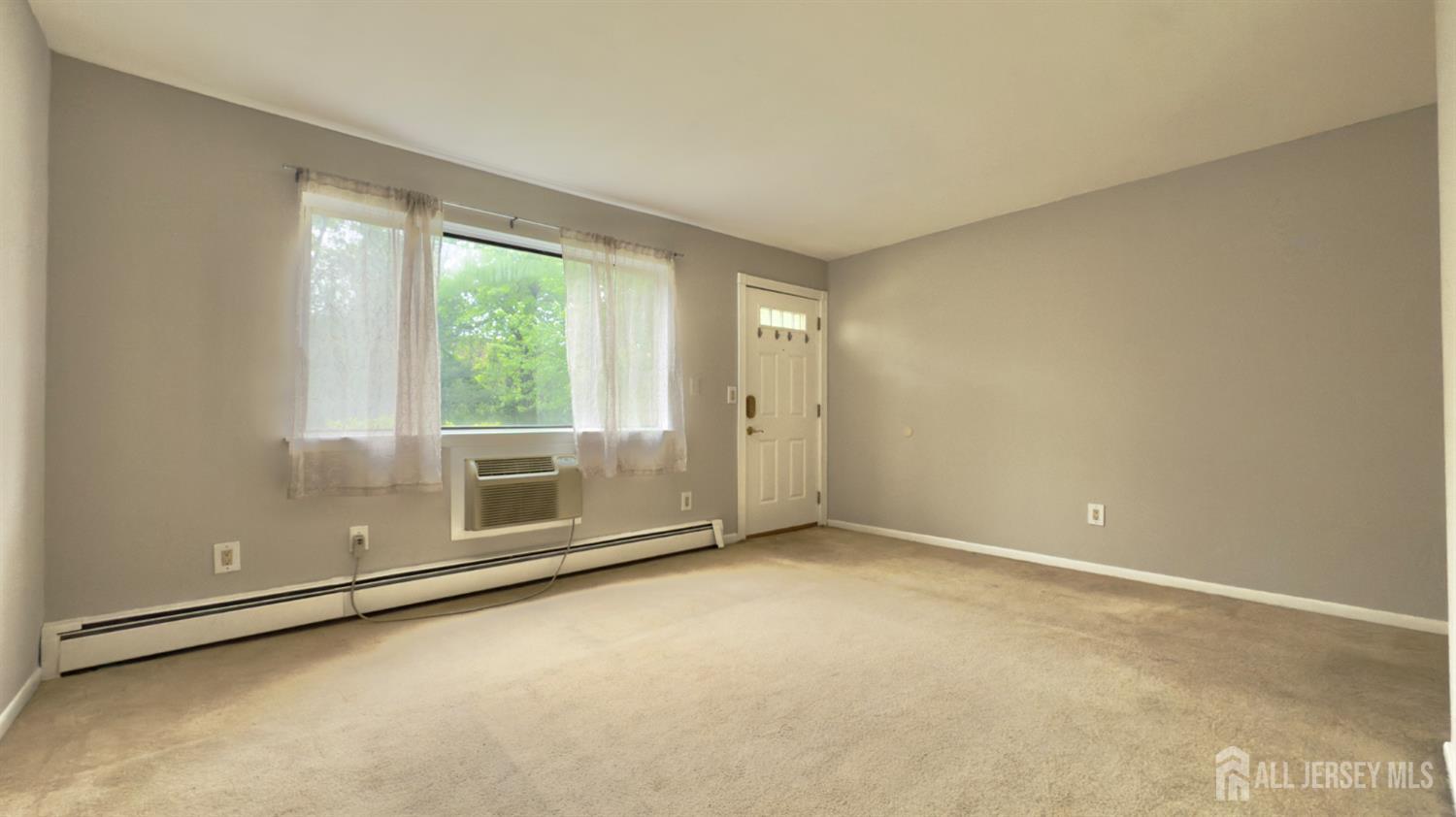 1037 Cricket Lane, Woodbridge Proper NJ 07095 - View 4