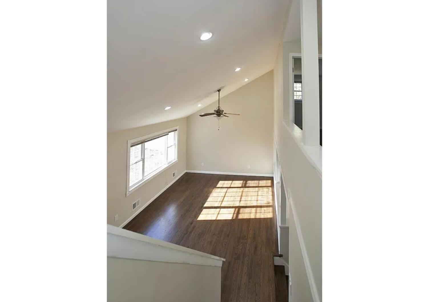 2 Stratford Road, East Brunswick NJ 08816 - View 5