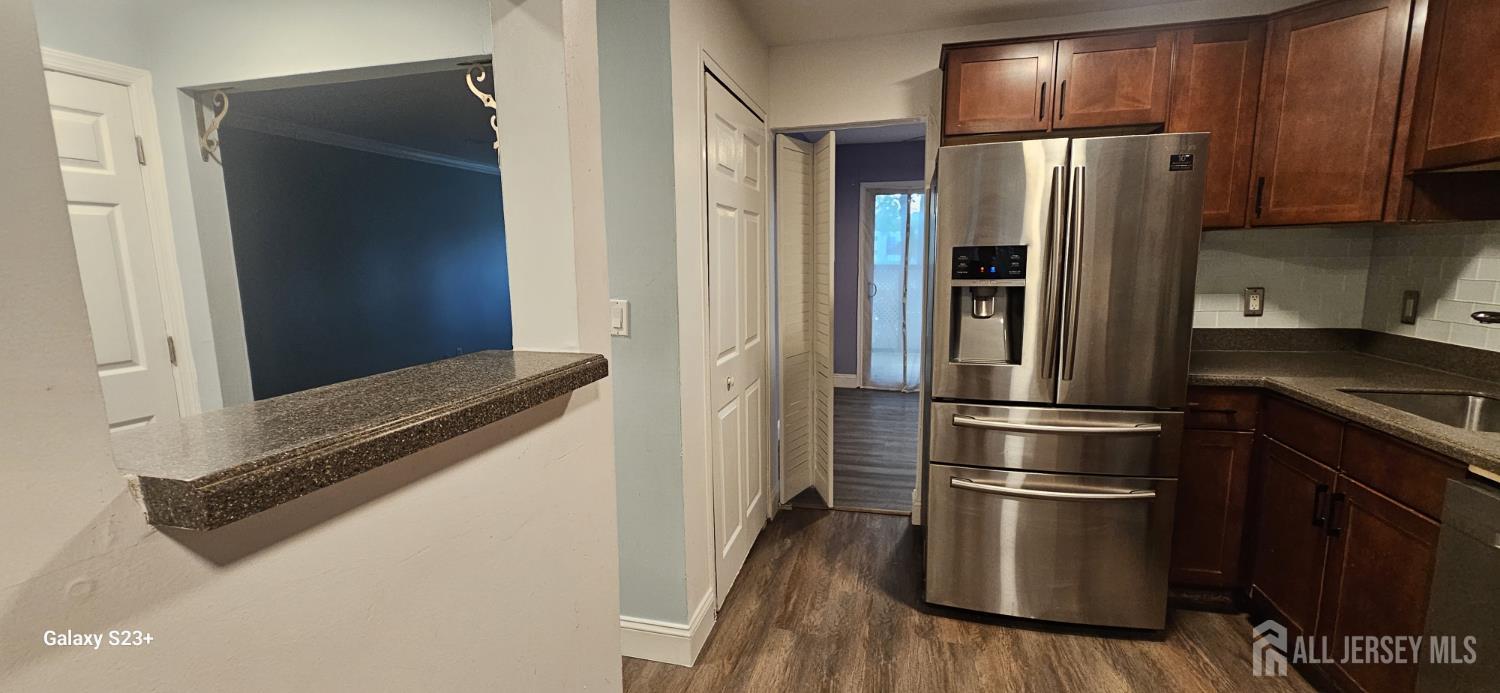7 LAKE Avenue, East Brunswick NJ 08816 - View 5