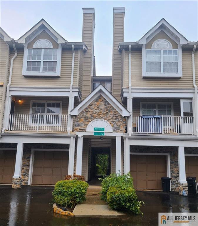 SPECTACULAR LOCATION - OVERLOOKS SERENE PARKLIKE VIEWS! WELCOME TO THIS LOVELY BRIGHT AND INVITING 2 BEDROOM, 2.5 BATH TOWNHOUSE IN SOUGHT AFTER NORTH EDISON LOCATION FEATURING GLEAMING HARDWOOD FLOORS THROUGHOUT!  OPEN CONCEPT LIVING ROOM AND DINING FILLED WITH NATURAL LIGHT, CHARMING KITCHEN WITH BREAKFAST BAR/CENTER ISLAND. A SPACIOUS PRIMARY BEDROOM BOASTS GENEROUS CLOSET SPACE AND LARGE FULL BATH WITH CUSTOM TILE, JETTED JACUZZI TUB AND SEPARATE SHOWER.  BRIGHT & CHEERY 2ND BEDROOM. CONVENIENTLY LOCATED LAUNDRY/UTILITY ROOM OFFERS AMPLE STORAGE. PLUS ATTACHED GARAGE. AMENITIES INCLUDE INGROUND POOL & PLAYGROUND! SHOWING STARTS 5/19.