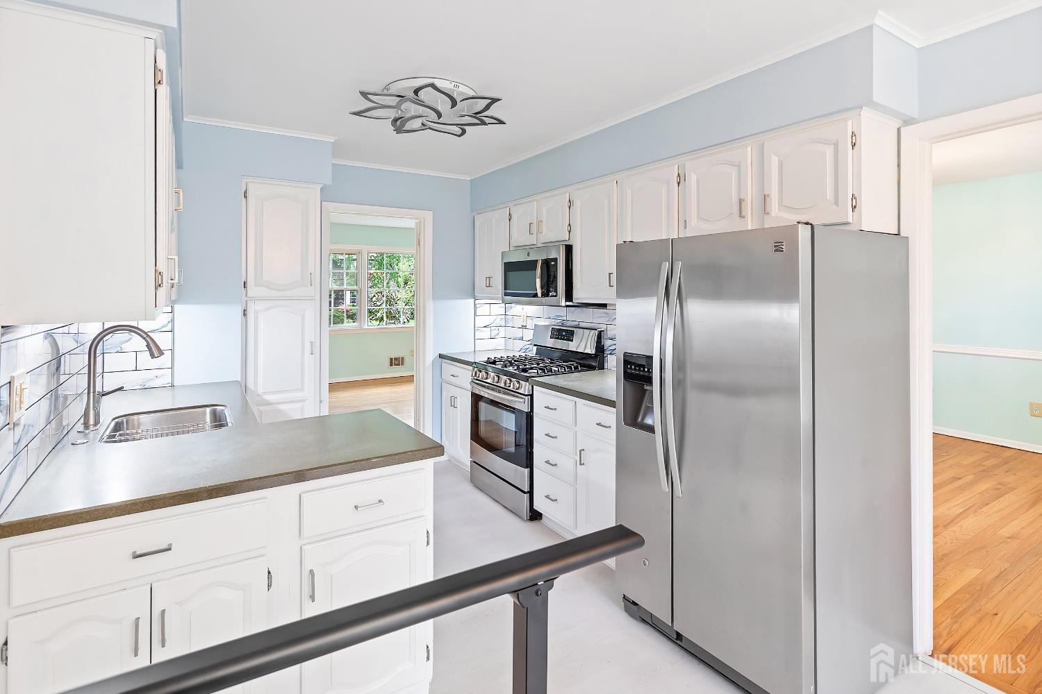10 Woodruff Road, Edison NJ 08820 - View 5