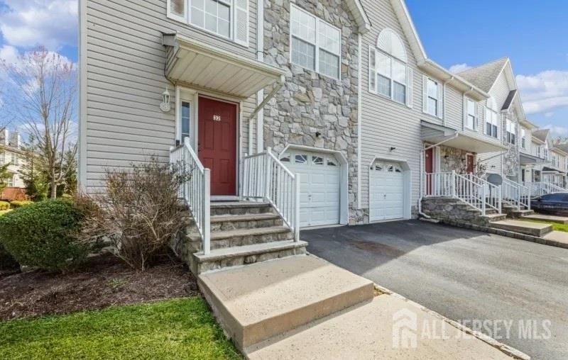 32 Edith Drive, Franklin NJ 08873 - View 2