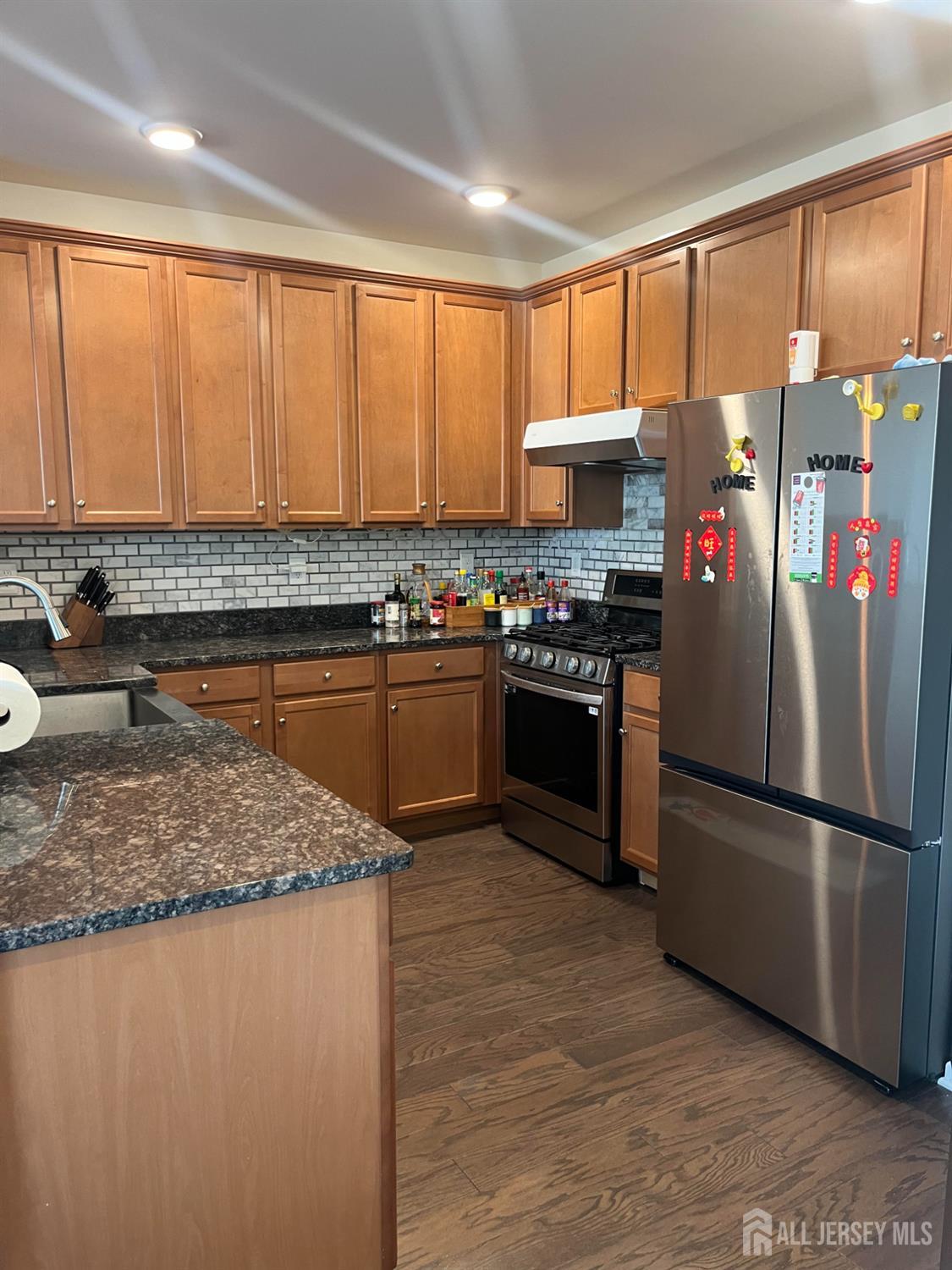 1425 Hudson Circle, Highland Park NJ 08904 - View 4