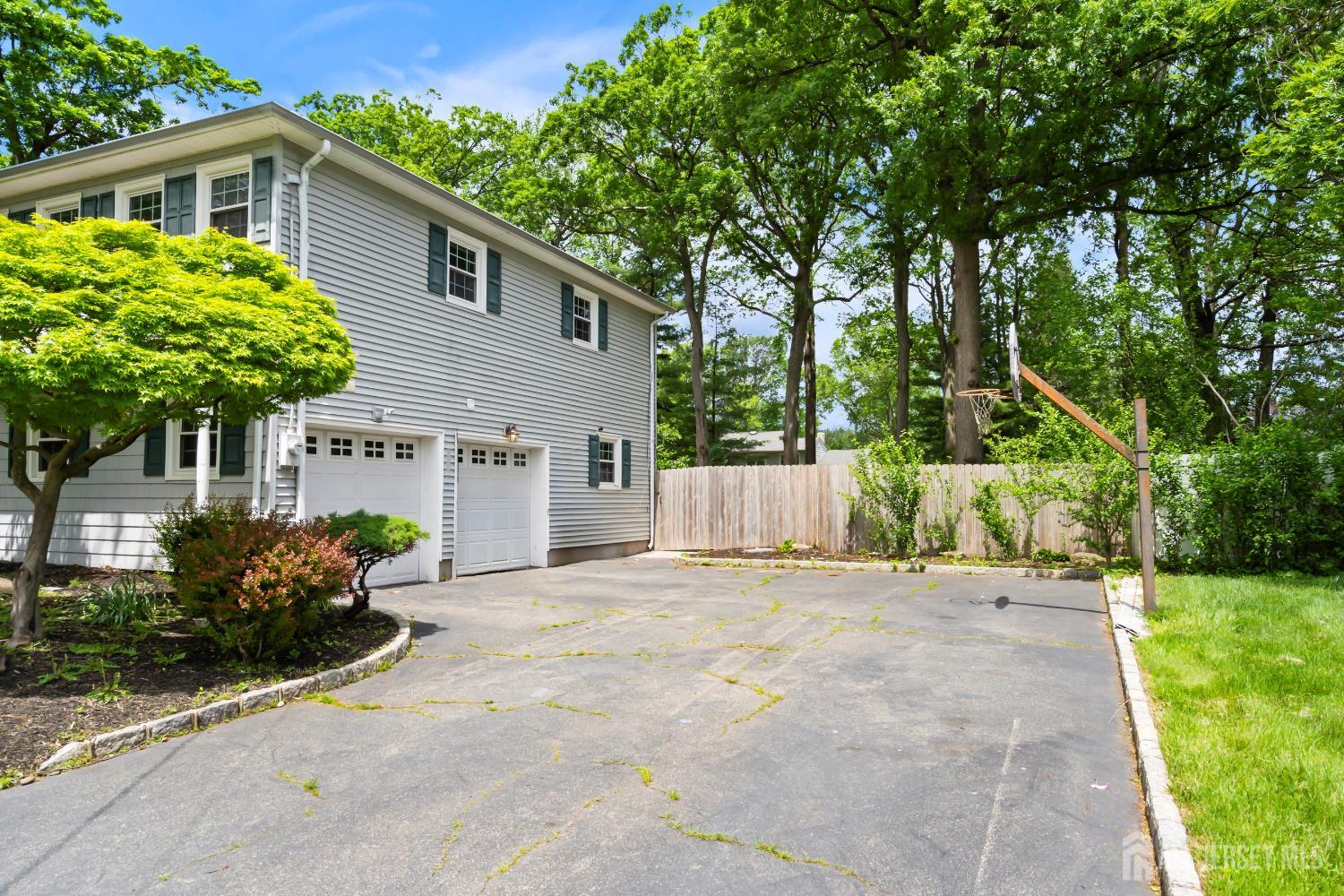 10 Woodruff Road, Edison NJ 08820 - View 2