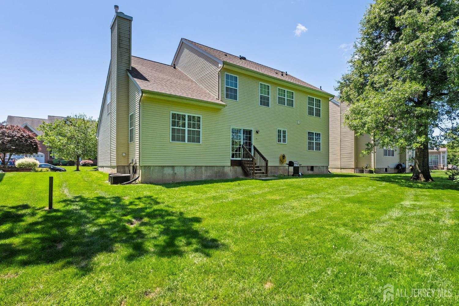 13 Goldstar Drive, Franklin NJ 08540 - View 3