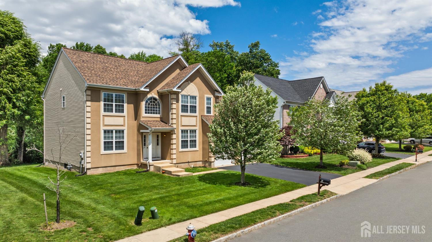 13 Goldstar Drive, Franklin NJ 08540 - View 2