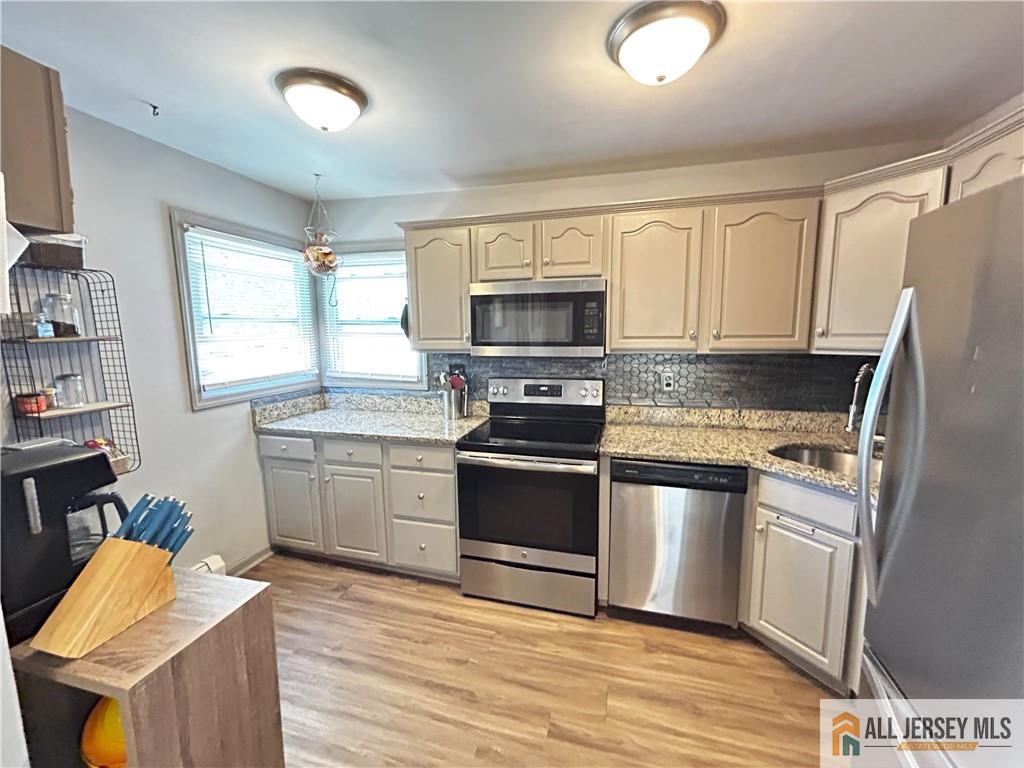 133 Pleasant Avenue, Iselin NJ 08830 - View 2