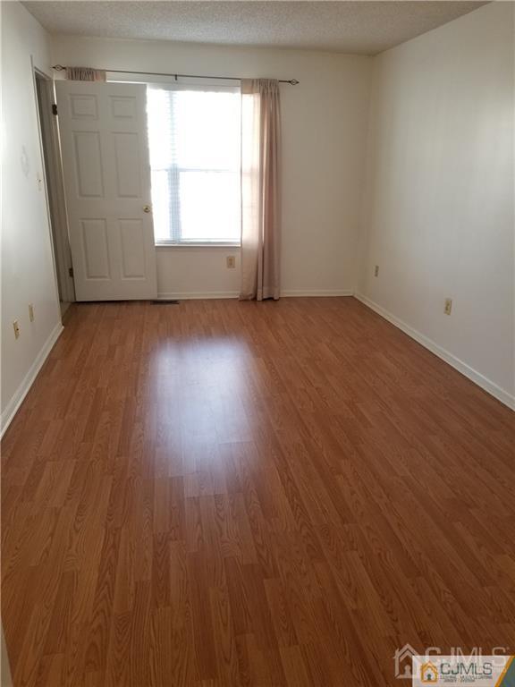 24 Prestwick Way, Edison NJ 08820 - View 4