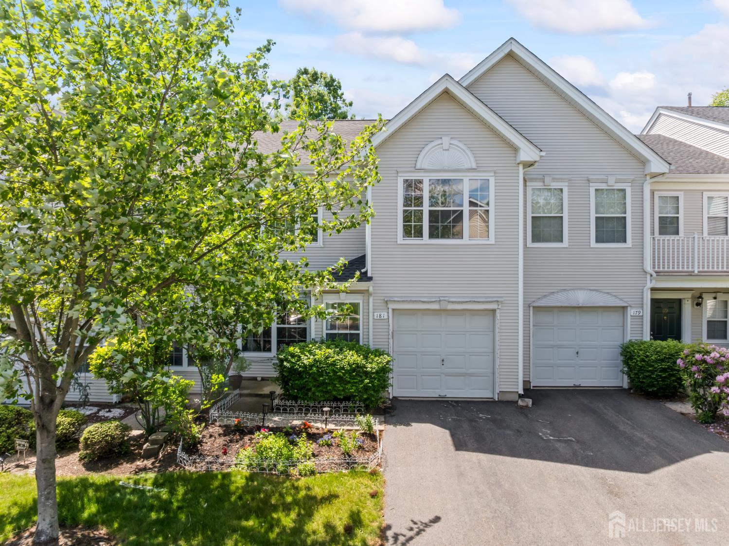181 Windsong Circle, East Brunswick NJ 08816 - View 2