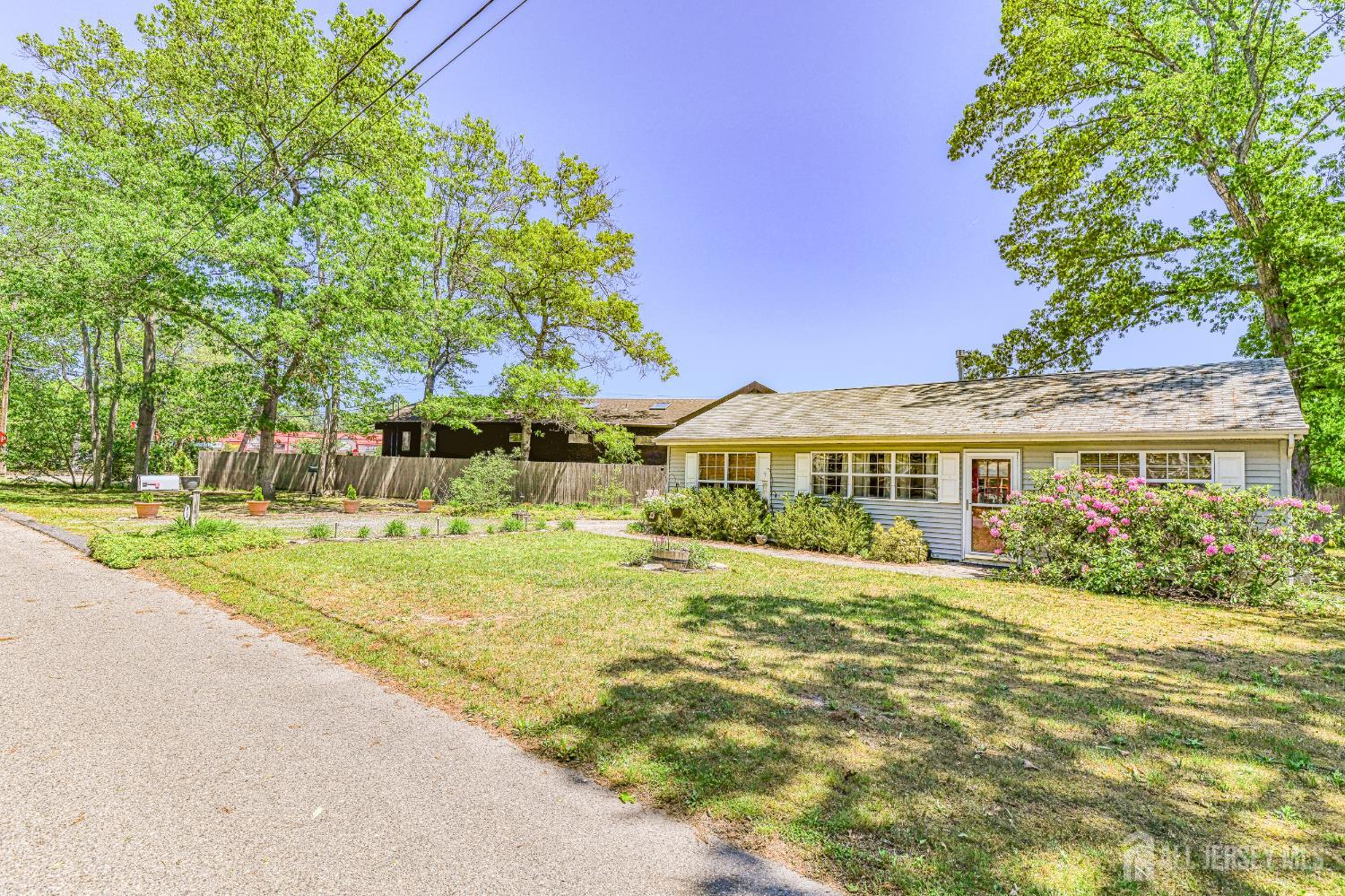312 Bunnell Place, Lacey NJ 08731 - View 2