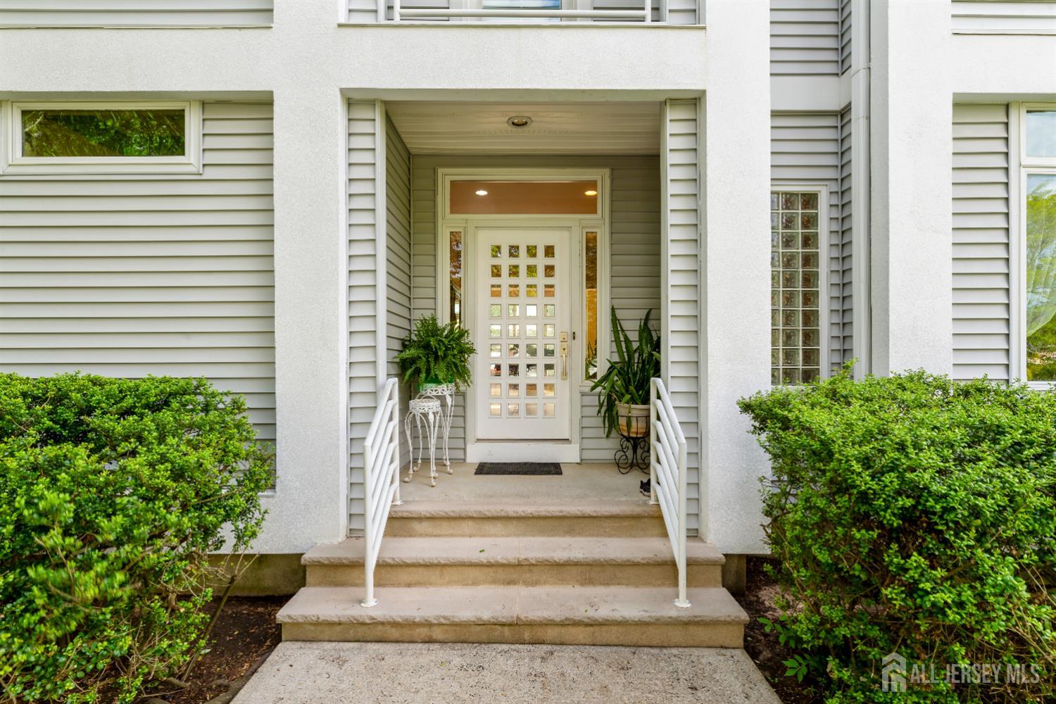 10 Jason Drive, East Brunswick NJ 08816 - View 3