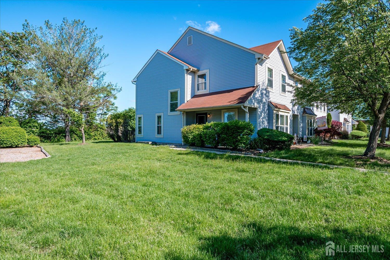 7 Heather Way, Sayreville NJ 08872 - View 2