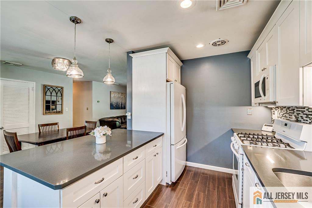 10 Ritter Road, South Brunswick NJ 08824 - View 5