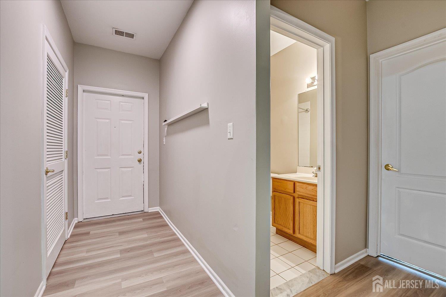 311 coppola Drive, South Plainfield NJ 07060 - View 5