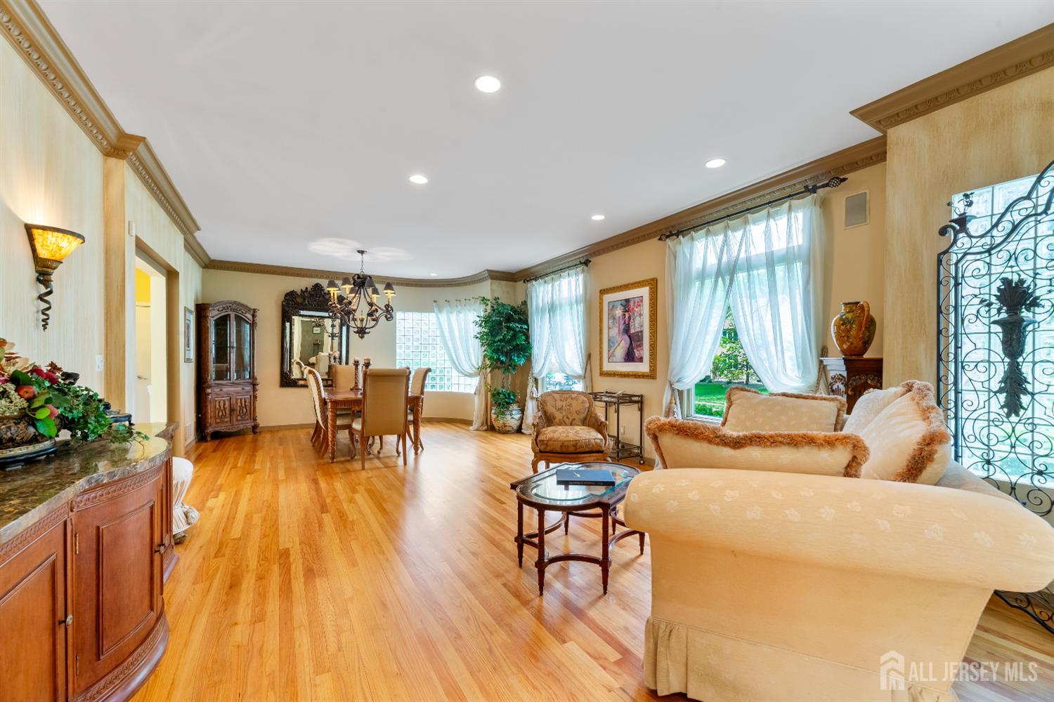 10 Jason Drive, East Brunswick NJ 08816 - View 5