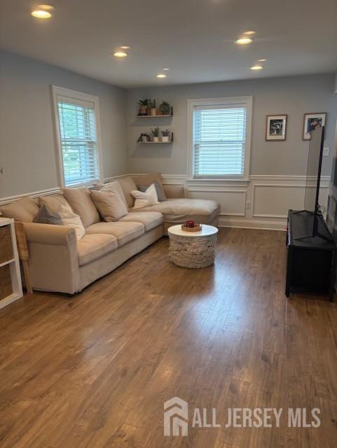 404 walnut Street, Middlesex NJ 08846 - View 2