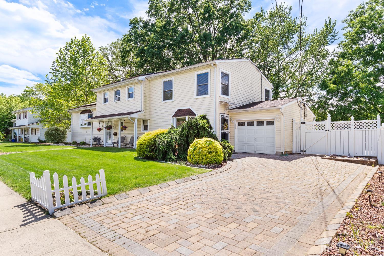 15 Creighton Circle, Old Bridge NJ 08857 - View 4