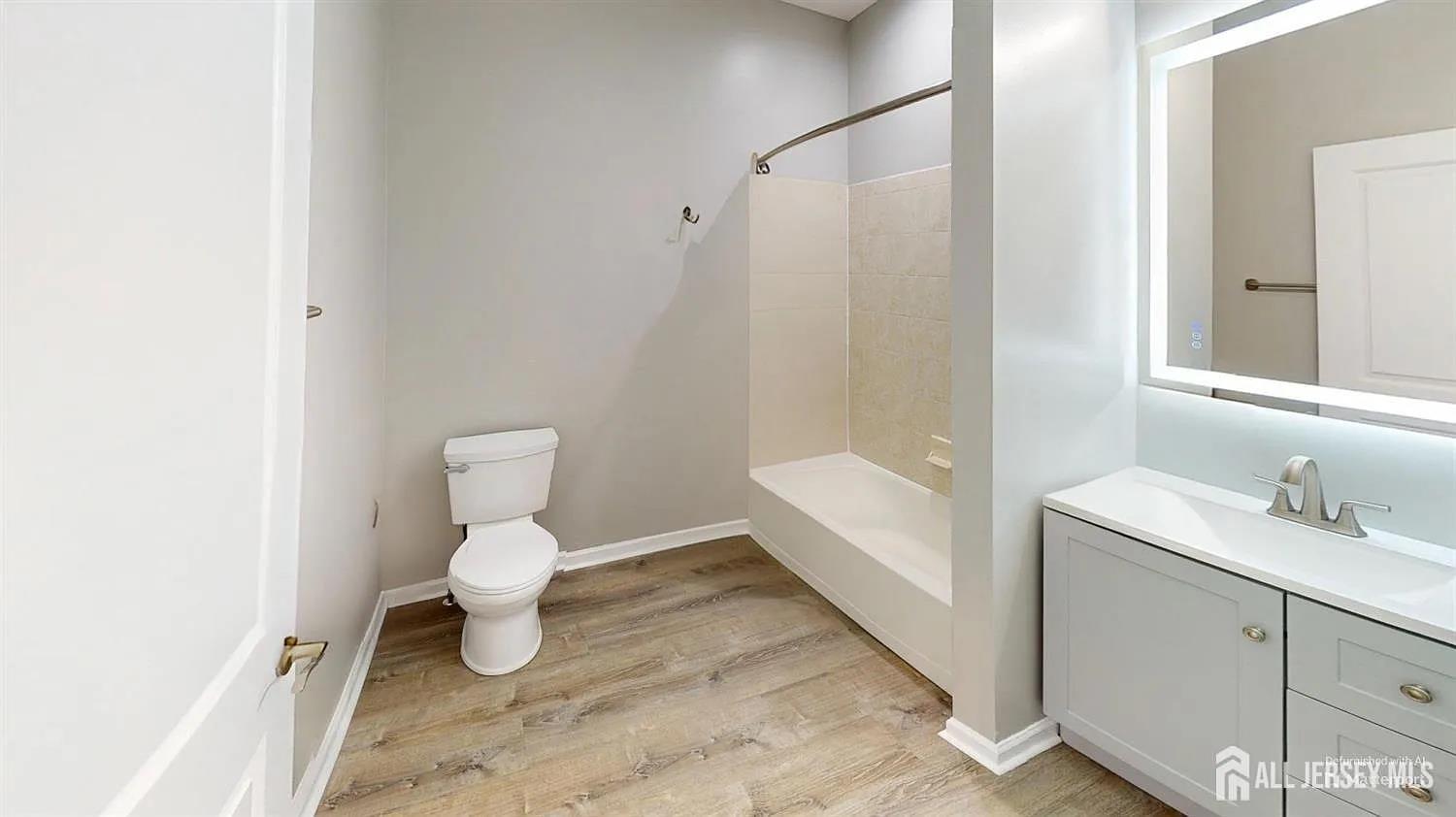 6403 fernandez Court, Parlin NJ 08859 - View 4
